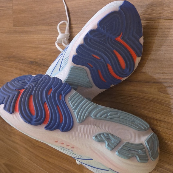 Women's Brooks Glycerin GTS Running Walking Shoes Size 9.5 White And Blue - Picture 7 of 9